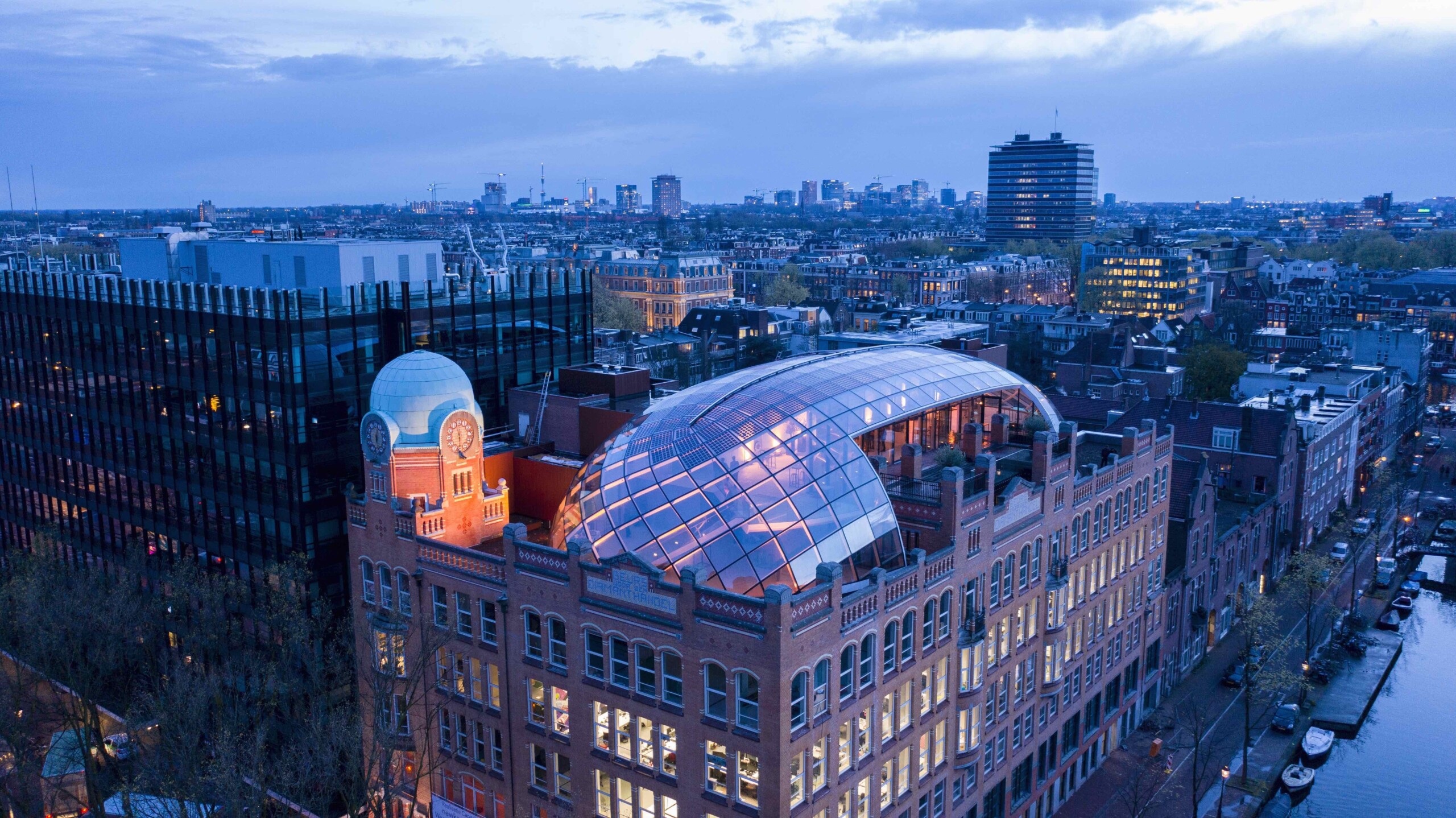 Diamantbeurs, Capital C Amsterdam - Hoofdfoto
